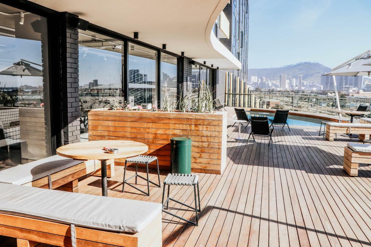 Apartment Wex1 - Modern, Iconic, Pool, Gym, Wifi, Secure Parking *